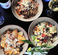 Zeea's - Accommodation Mooloolaba
