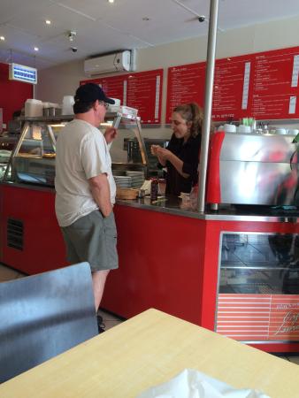 Blackwood Cafe & Lunch Bar - Accommodation Mooloolaba 0