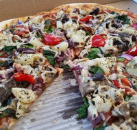 Gorilla Pizza - Accommodation Mooloolaba
