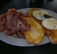 Lakes Bakery Cafe - Accommodation Mooloolaba