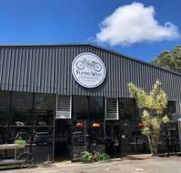 Flying West - Accommodation Mooloolaba