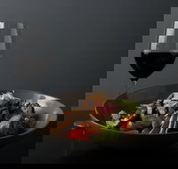 Beau's - Accommodation Mooloolaba