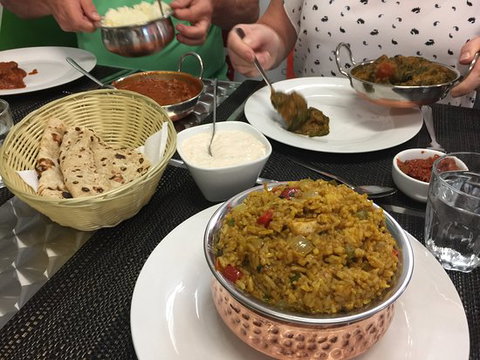 Ravneels Curry House - Accommodation Mooloolaba 0