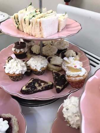 Beachmere QLD Accommodation Mooloolaba