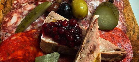 Aquavue Cafe Watersports - Accommodation Mooloolaba 0