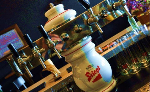 Aquavue Cafe Watersports - Accommodation Mooloolaba 11