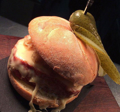 Aquavue Cafe Watersports - Accommodation Mooloolaba 7