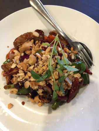 Canton Palace - Accommodation Mooloolaba 9