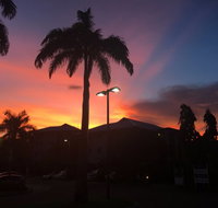 Blue Moon Grill - Accommodation Mooloolaba