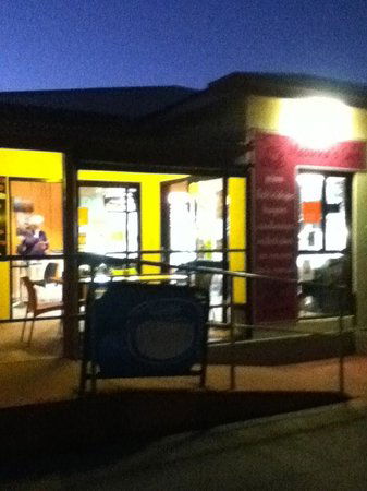 Madonna's Cafe - Accommodation Mooloolaba 0