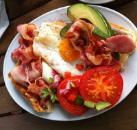 Colours of San Cris - Accommodation Mooloolaba