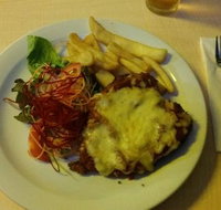 Hightide Bistro at Pine Beach Hotel - Accommodation Mooloolaba