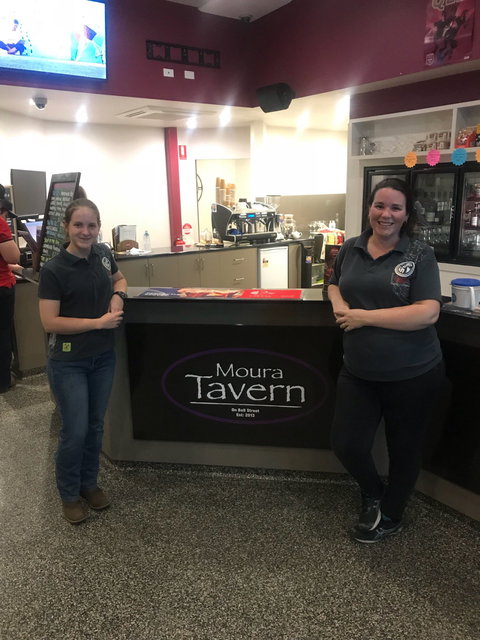 Moura Tavern - Accommodation Mooloolaba 2