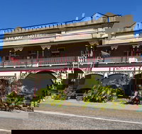 Railway Hotel Pub - Accommodation Mooloolaba