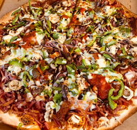 Lina's Pizza - Accommodation Mooloolaba