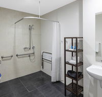 Meriton Serviced Apartments North Sydney - Accommodation Mooloolaba
