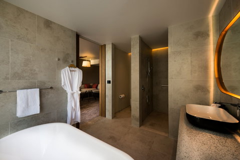 Crowne Plaza Hobart - Accommodation Mooloolaba 7