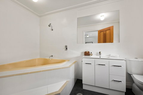 Quest Trinity House - Accommodation Mooloolaba 4