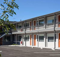 HotelMOTEL - Accommodation Mooloolaba