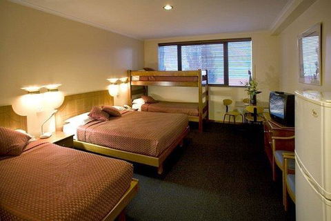 Capital Executive Apt Hotel Canberra - Accommodation Mooloolaba 2