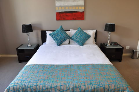 RNR Apartments, Adelaide - Accommodation Mooloolaba 1