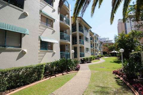 Aruba Beach Resort - Accommodation Mooloolaba 0
