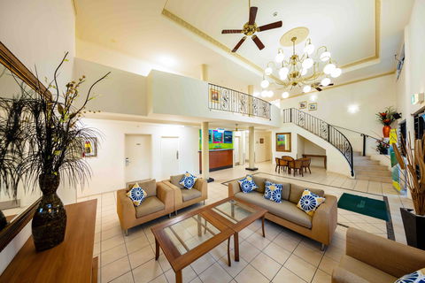 Cairns Queenscourt - Accommodation Mooloolaba 1