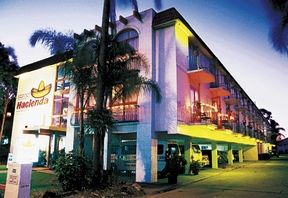 Airport Hacienda Motel - Accommodation Mooloolaba 0