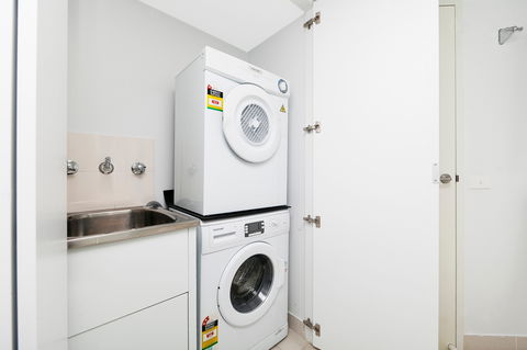 Astra Apartments The Griffin - Accommodation Mooloolaba 13