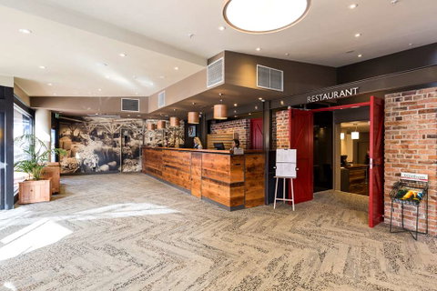 The Old Woolstore Apartment Hotel - Accommodation Mooloolaba 2
