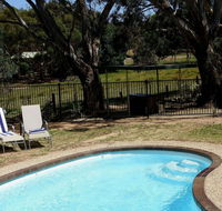 Golden Heritage Motor Inn  Cottages - Accommodation Mooloolaba