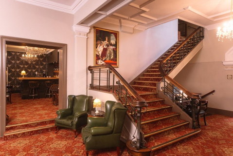Hadley's Orient Hotel - Accommodation Mooloolaba 2