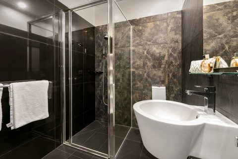 Quest Savoy - Accommodation Mooloolaba 2