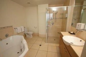 Piermonde Apartments, Cairns - Accommodation Mooloolaba 16