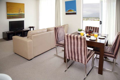 Cairns Central Plaza Apartment - Accommodation Mooloolaba 13