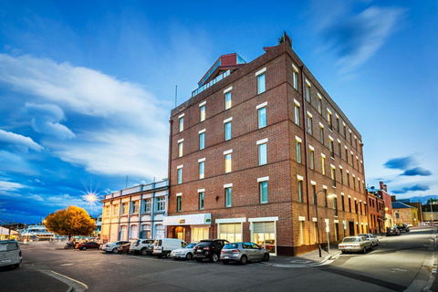 Quest Waterfront Serviced Apartments - Accommodation Mooloolaba 0