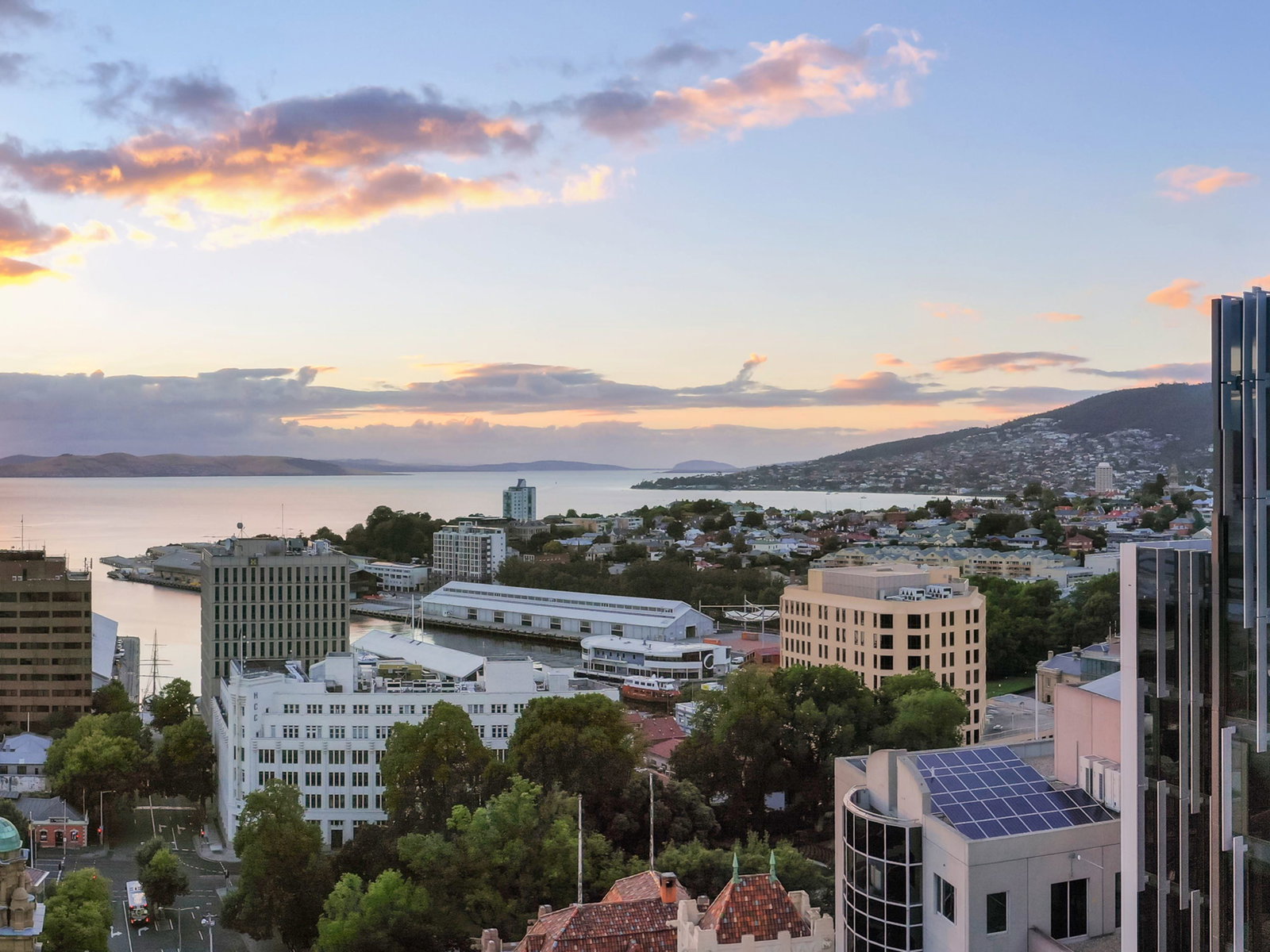 Hobart TAS Accommodation Mooloolaba