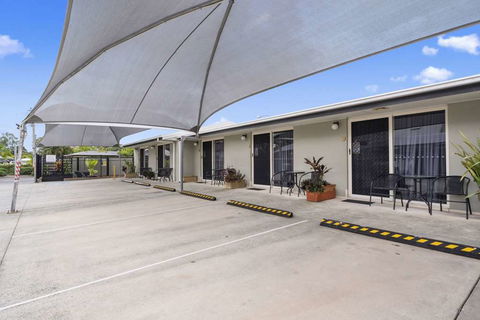 Caboolture Central Motor Inn, SureStay Collection - Accommodation Mooloolaba 3