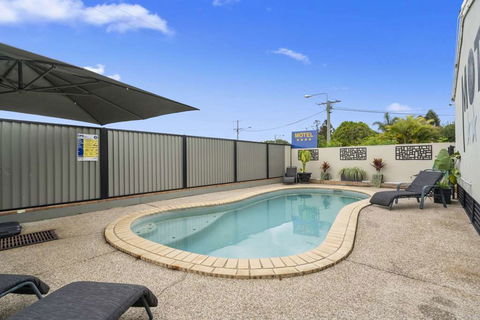 Caboolture Central Motor Inn, SureStay Collection - Accommodation Mooloolaba 14