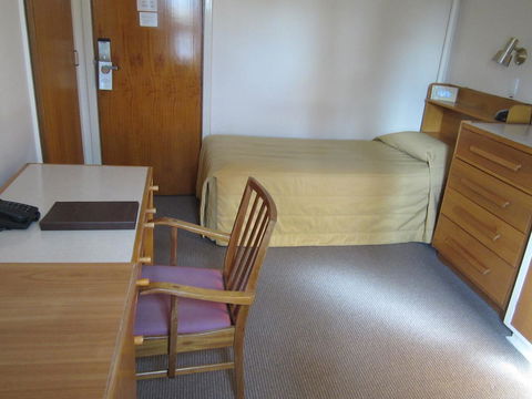 University House - ANU - Accommodation Mooloolaba 43