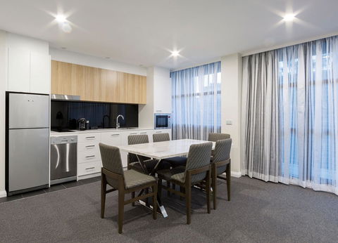 Avenue Hotel Canberra - Accommodation Mooloolaba 9