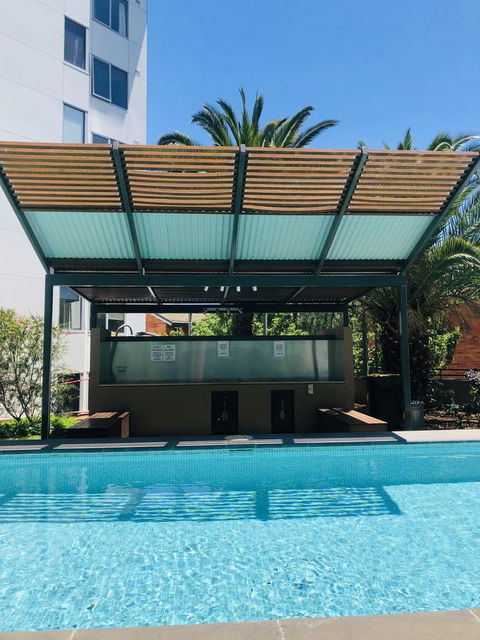 Staying Places - The Avenue - Accommodation Mooloolaba 4