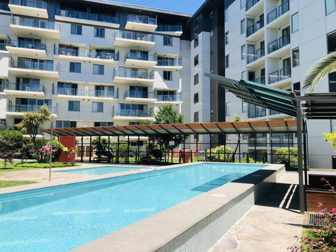 Staying Places - The Avenue - Accommodation Mooloolaba 3