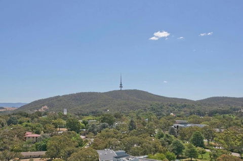 Canberra Luxury Apartment 3 - Accommodation Mooloolaba 28