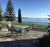 crystal blue apartment - Accommodation Mooloolaba