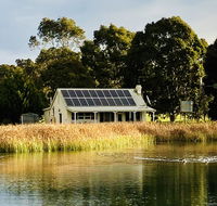 The Lake House Retreat - Accommodation Mooloolaba
