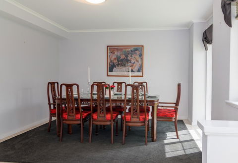 Port Adelaide Harbourside House - Accommodation Mooloolaba 5