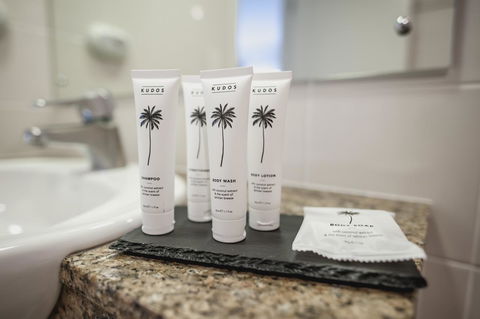 Marina Hotel - Accommodation Mooloolaba 14