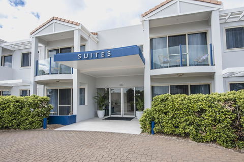 Marina Hotel - Accommodation Mooloolaba 20