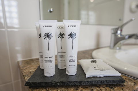 Marina Hotel - Accommodation Mooloolaba 1